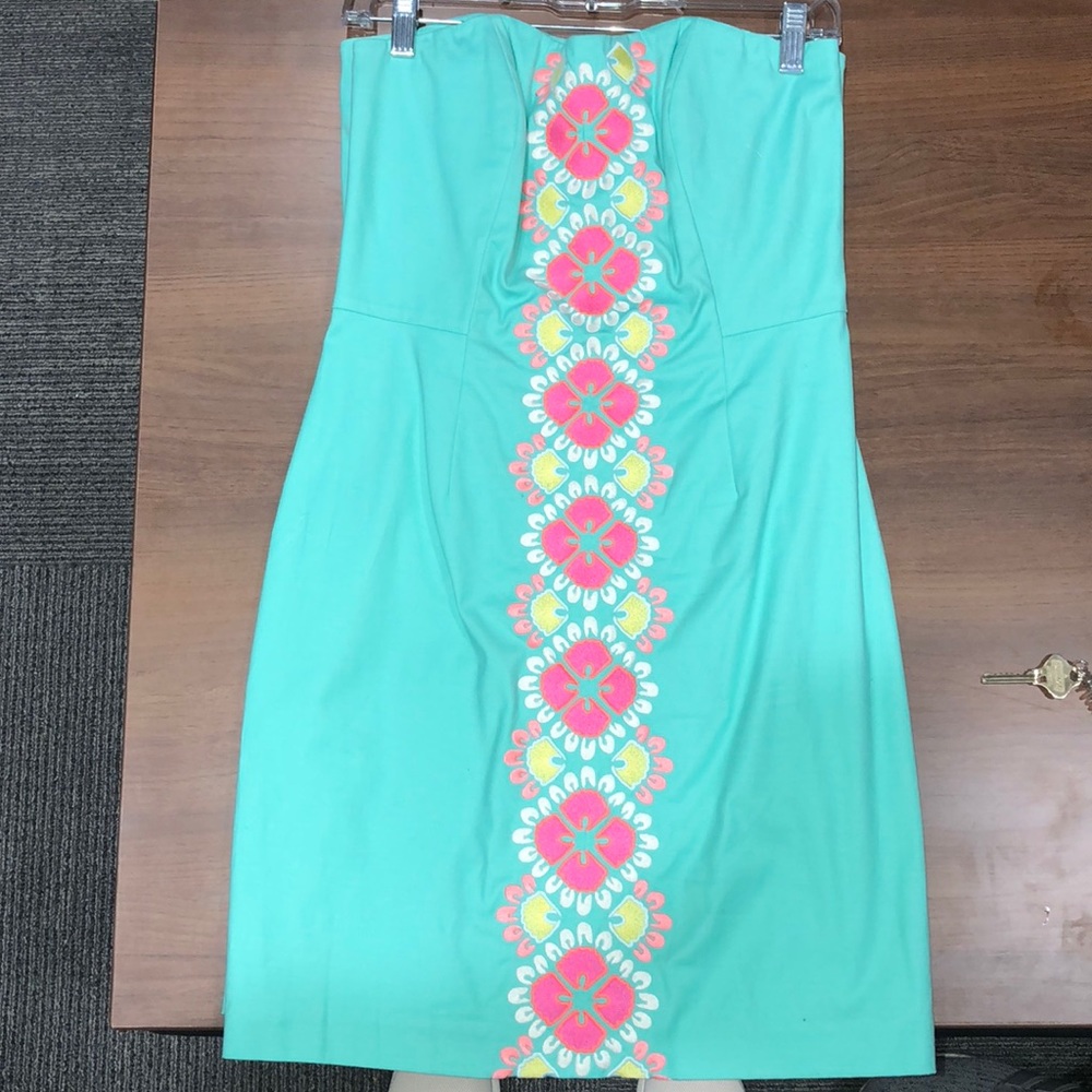 Vineyard vines dress